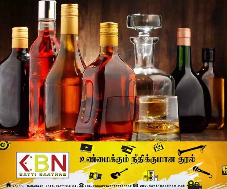 வாட்சப் மூலம் வாடிக்கையாளர்களுக்கு மதுபானம் விற்ற நபர் பொலிஸாரால் கைது!