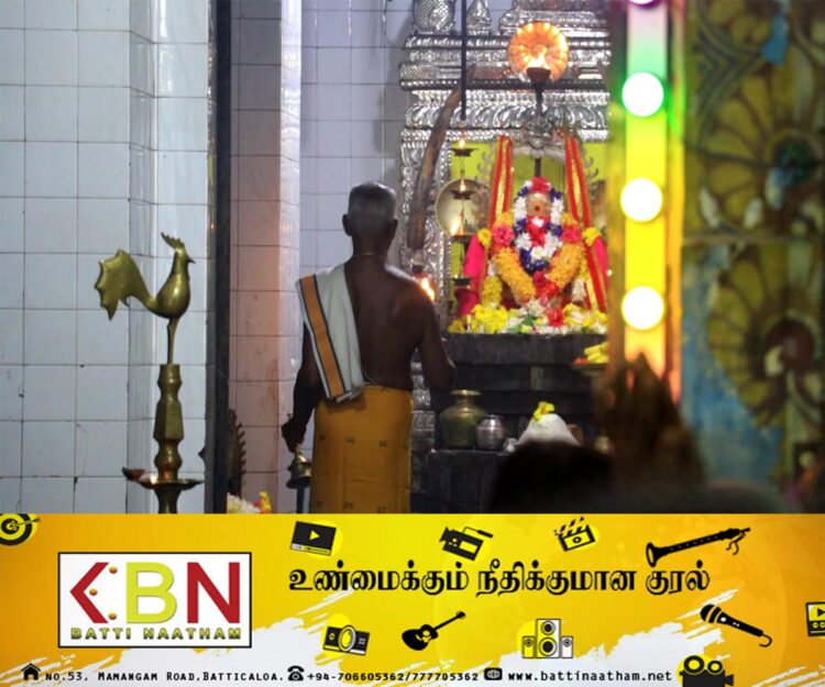 கொக்கட்டிச்சோலை ஸ்ரீ தான்தோன்றீஸ்வரர் ஆலயத்தில் புதிர் நெல் வழங்கும் சிறப்பு பூஜை வழிபாடுகள்!