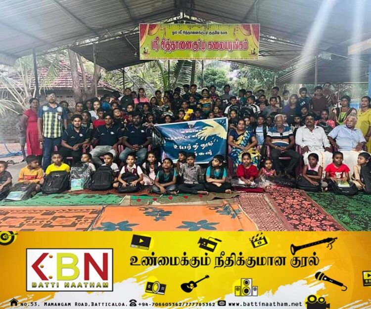 “உயர்த்தும் கரங்கள்” வேலைத்திட்டத்தினூடாக மாணவர்களுக்கு கற்றல் உபகரணங்கள் வழங்கிவைப்பு!