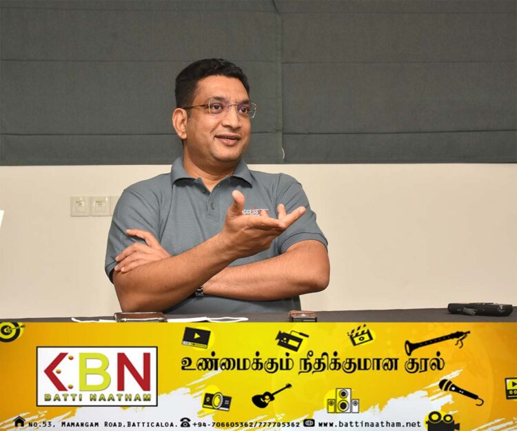 சிங்களம் பேச தெரியாத தமிழர்களே தற்போது பாதிக்கப்பட்டுள்ளனர்; போலியான வாக்குறுதிகளுக்கு ஏமாற வேண்டாம் என்கிறார் அலி சப்ரி!