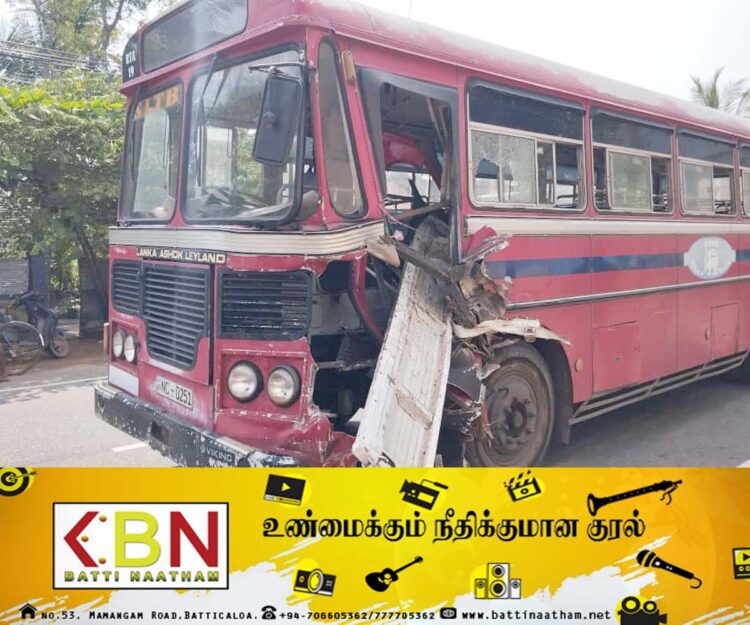 கல்முனையிலிருந்து மட்டக்களப்பு நோக்கி சென்ற அரச பேருந்து விபத்து!