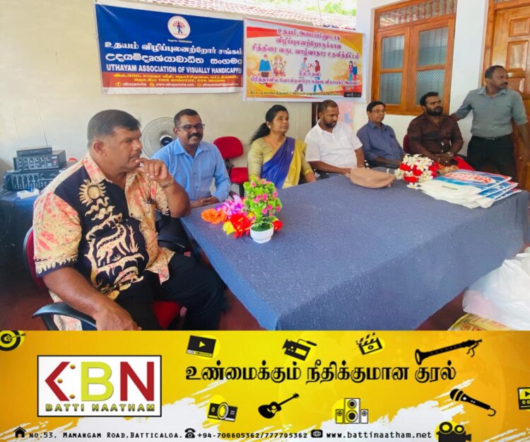 மட்டு மாவட்டத்தில் தடுக்கிவிழும் இடமெல்லாம் அரசசார்பற்ற நிறுவனங்கள்; அரசாங்க அதிபர் தெரிவிப்பு!