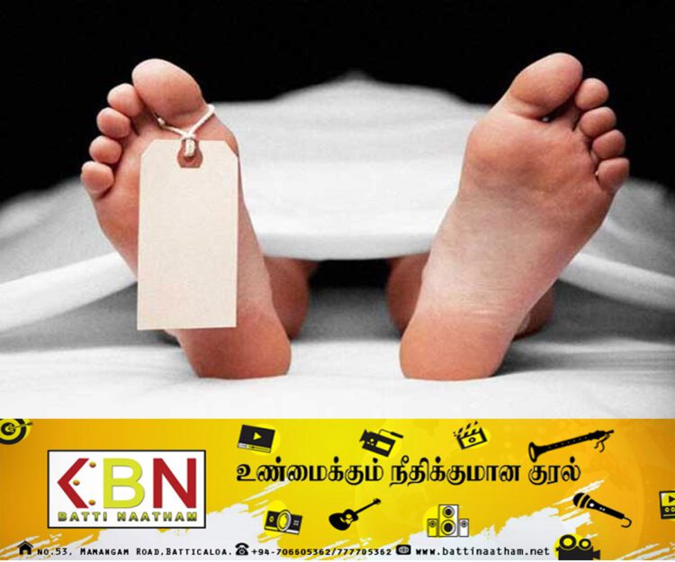 வீடொன்றிற்குள் உறங்கிக் கொண்டிருந்த நபர் வாள் வெட்டுக்கு இலக்காகி பலி!