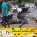 பொலிஸார் சென்றுகொண்டிருந்த மோட்டார் சைக்கிள் மீது முறிந்து விழுந்த மரம்!