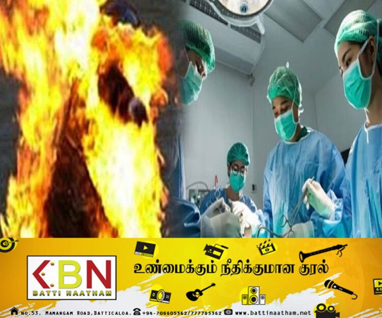 எரிந்த படி வீட்டிற்கு வெளியே ஓடிவந்த பெண்; பொதுமக்களால் மீட்பு!