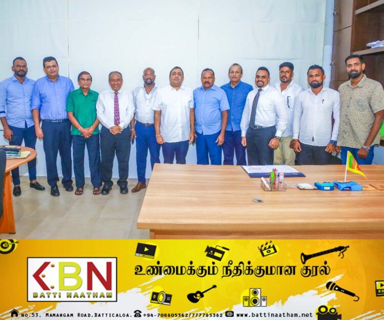 ஸ்ரீ கொத்தாவிலிருந்து கருணா அம்மானுக்கு அழைப்பு!