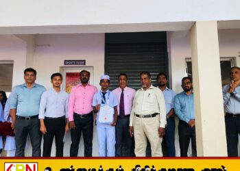 சாய்ந்தமருது லீடர் எம்.எச்.எம். அஸ்ரப் வித்தியாலய சாதனையாளர்களுக்கு பாராட்டு