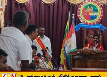 வவுனியா மாநகரசபை அமர்வில் பௌத்ததுறவி ஒருவருக்கு சிலை அமைக்க இடம் தருமாறு கோரிக்கை!