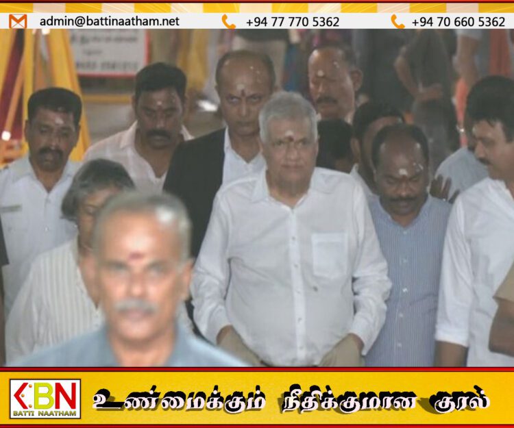 மதுரை மீனாட்சி அம்மன் கோயிலில் தரிசனம் செய்த முன்னாள் ஜனாதிபதி ரணில் விக்ரமசிங்க