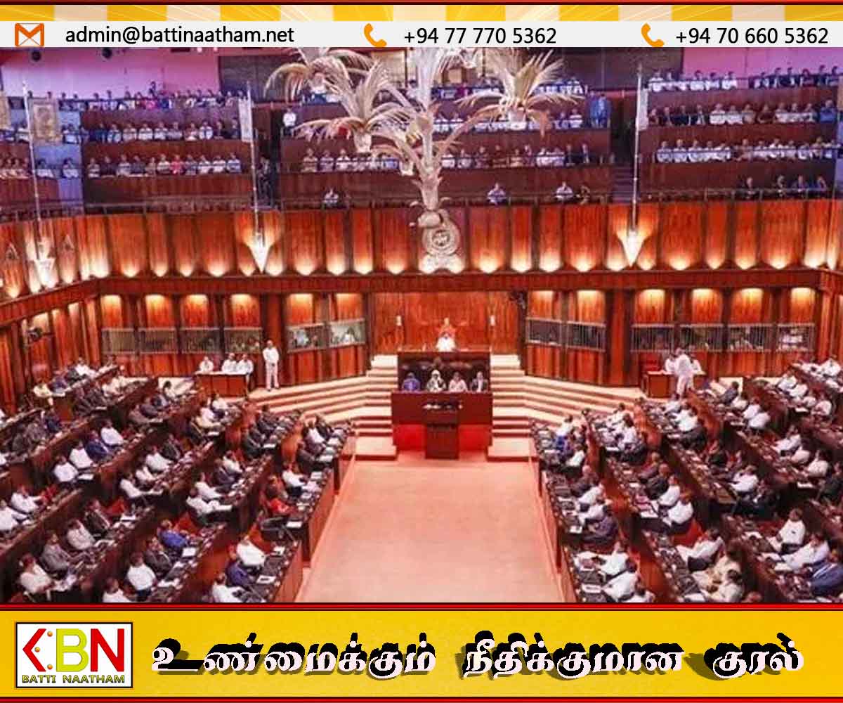 வரவுசெலவுத் திட்டம் நிறைவேற்றப்பட்டதைத் தொடர்ந்து பாராளுமன்ற உறுப்பினர்கள், ஊழியர்களுக்கு நீண்ட விடுமுறை
