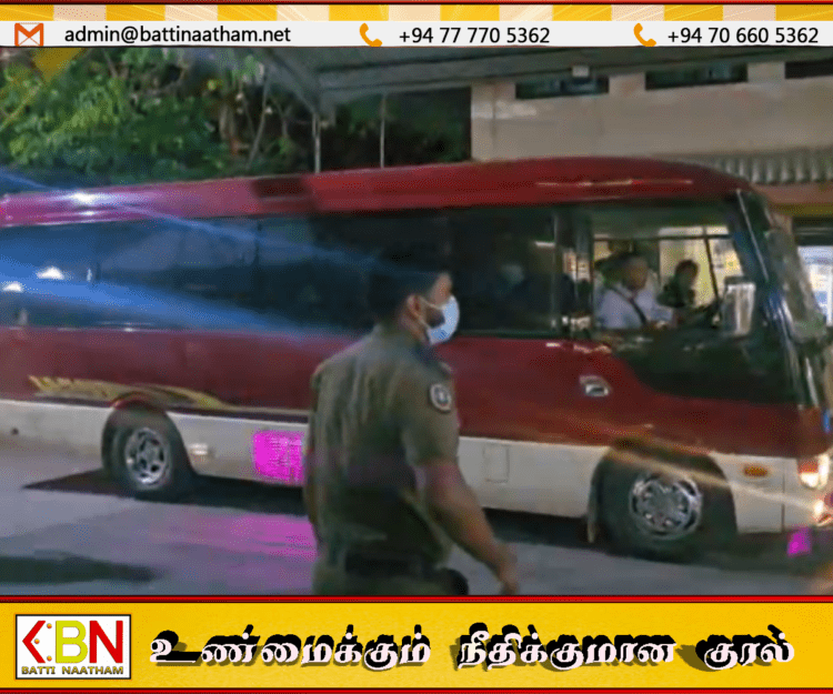 தங்கத்தை விழுங்கி கடத்த முயன்றவர்களை கண்டுபிடித்த சுங்கத்தினர்!