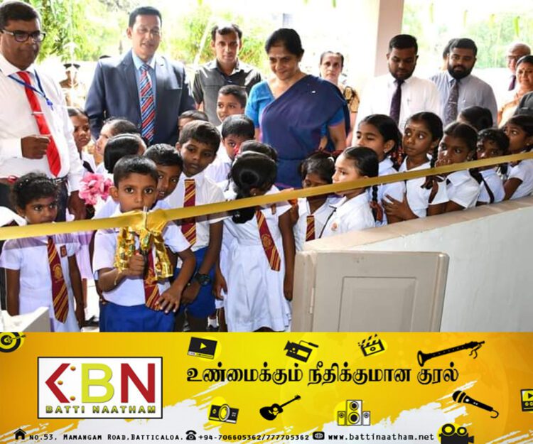 30 வருடங்களாக பூட்டப்பட்டிருந்த மட்டக்களப்பு சிங்கள மகாவித்தியாலயம் திறப்பு!