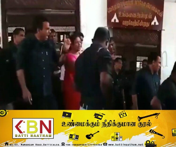பிரதேச செயலக ஊழியருடன் இராஜாங்க அமைச்சர் வியாழேந்திரன் முறுகல்!
