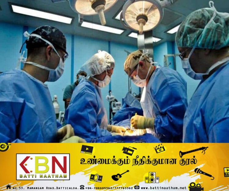 தாயின் கருப்பைக்குள் வைத்து சிசுவின் மூளையில் அறுவை சிகிச்சை!