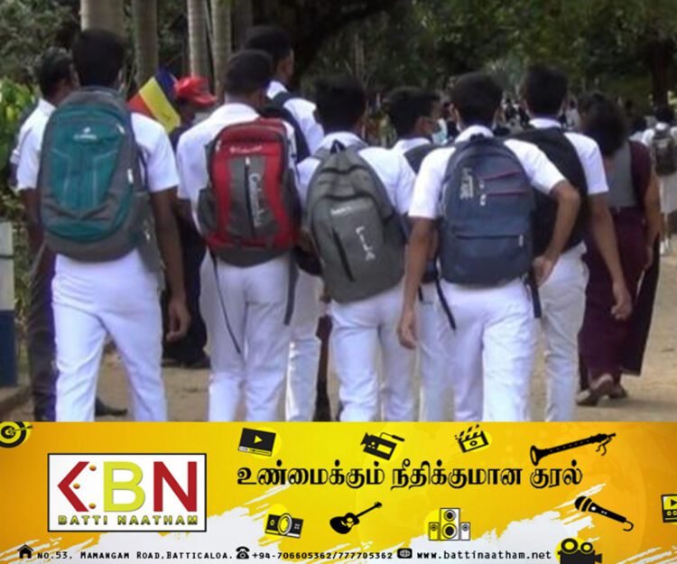 நாட்டில் பல பாடசாலைகளுக்கு திடீர் விடுமுறை!