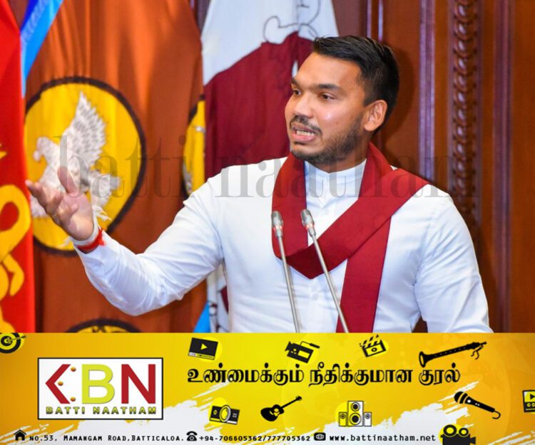 “மொட்டுக் கட்சியினர் எவரும் அமைச்சுப் பதவி வேண்டும் என்று ஜனாதிபதியின் காலில் விழவில்லை” – நாமல் தெரிவிப்பு!