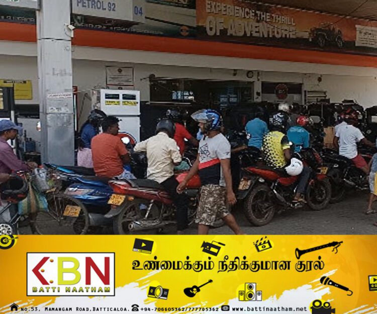 நாட்டில் பரவலாக மீண்டும் எரிபொருளுக்கு தட்டுப்பாடு!