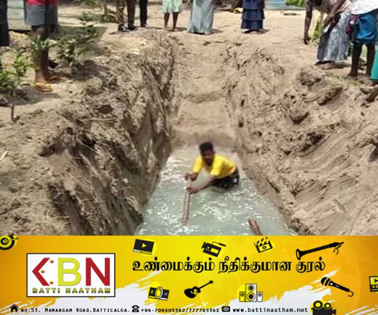 வெட்டப்பட்ட குழியில் சிறுமியின் ஆடைகள் மீட்பு; புதையலுக்காக பலியிடப்பட்டாரா சிறுமி?