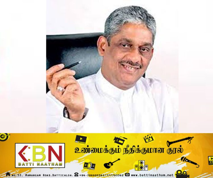 தினமும் முகம் பார்க்கும் கண்ணாடியைப் பார்க்கும் போது நாட்டுக்குப் பொருத்தமான தலைமைத்துவத்தை காண்கின்றேன்; பீல்ட் மார்சல் சரத் பொன்சேகா!