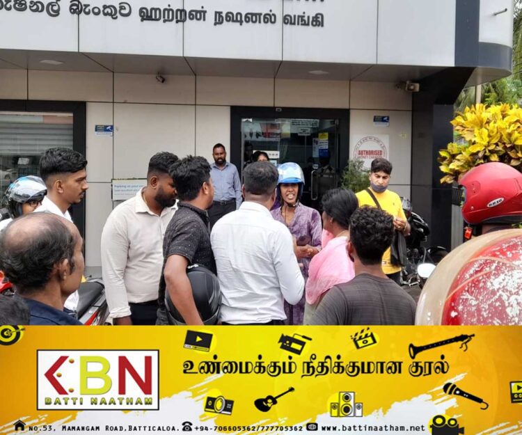 மட்டு திருமலை வீதியில் விபத்து!
