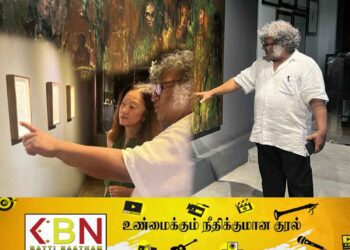 கறுப்பு ஜுலை புகைப்படக் கண்காட்சியை பார்வையிட்ட அமெரிக்க தூதுவர் ஜுலி சங்!