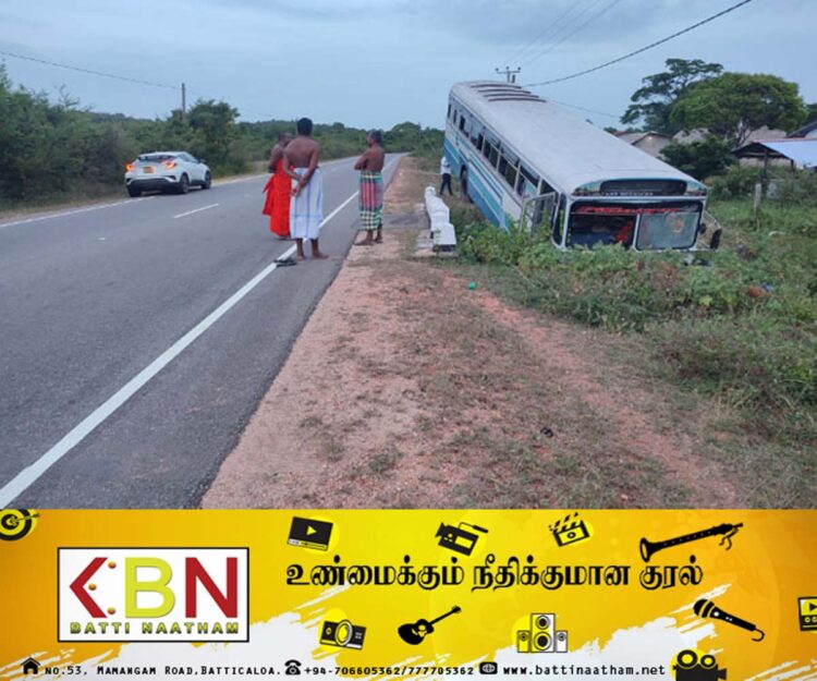 கதிர்காமம் சென்ற பேருந்து விபத்து; இளைஞனின் இரு காலும் துண்டிக்கப்பட்டது!