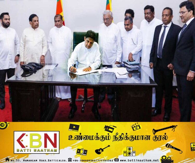 சுகாதார அமைச்சருக்கு எதிராக நம்பிக்கையில்லா பிரேரணை நிறைவேற்றம்; கஜேந்திரனும் கைச்சாத்து!