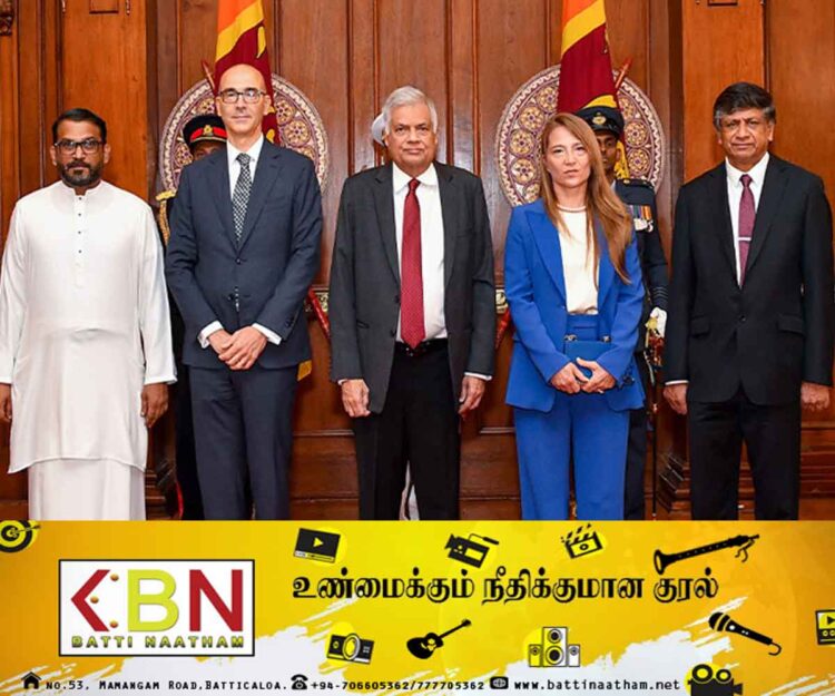 புதிதாக நியமிக்கப்பட்ட தூதுவர்களும் உயர்ஸ்தானிகரும் நற்சான்றிதழ் பத்திரங்கள் கையளிப்பு!