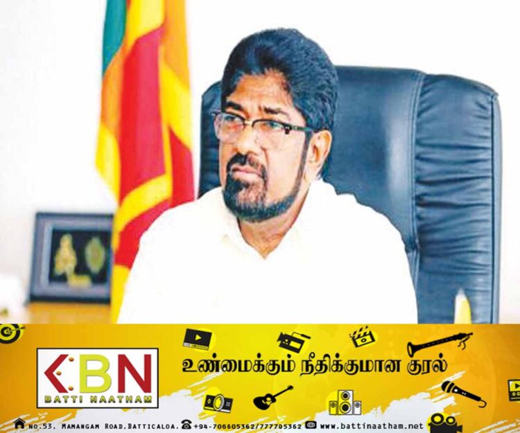 தாமதமாகும் கெஹெலியவுக்கு எதிரான நம்பிக்கையில்லாப் பிரேரணை : பின்வாங்கும் ஐக்கிய மக்கள் சக்தி!