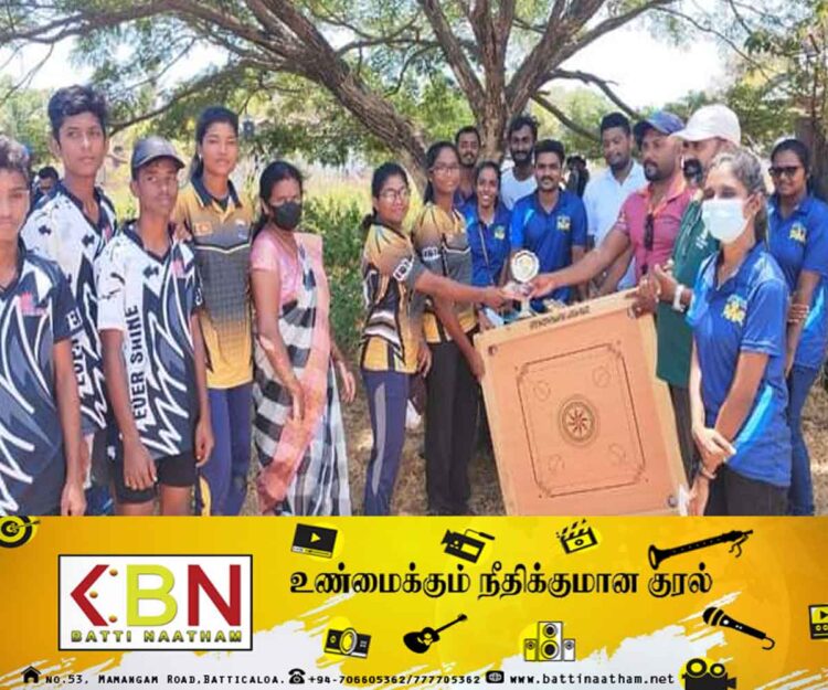 மண்முனை வடக்கு இளைஞர் சம்மேளனத்தின் ஏற்பாட்டில் கரப்பந்து விளையாட்டுப்போட்டி!
