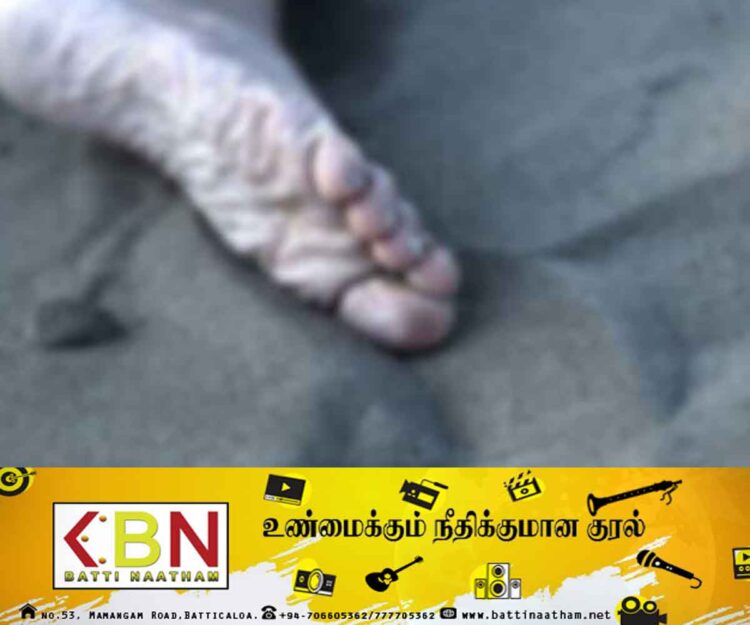 பல்லியவத்தை கடற்கரையில் இனந்தெரியாத நபரொருவரின் சடலம் கண்டெடுப்பு!
