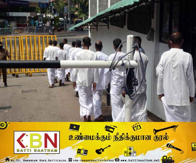 கைதிகள் தினம் இன்று!