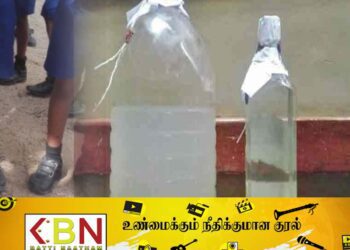 பாடசாலைக்குள் கசிப்பு விற்பனை செய்த 9ஆம் தர மாணவன்!