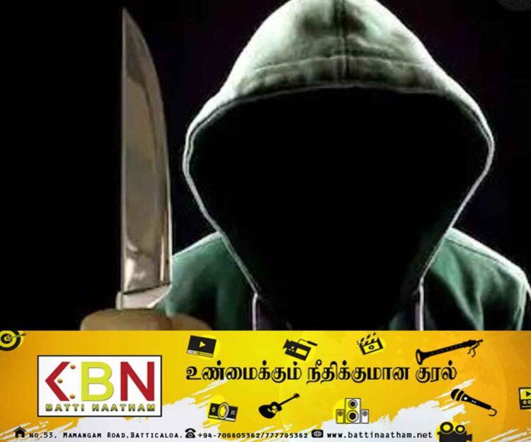 பொலிஸ் கான்ஸ்டபிள் மீது சரமாரி கத்திக்குத்து தாக்குதல்!