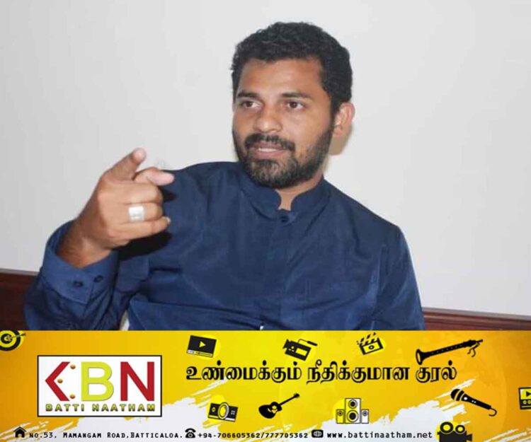 நாட்டினதும், முஸ்லிம் சமூகத்தினதும் முதல் துரோகி அசாத் மௌலானா; முஷாரப் எம்.பி காட்டம்!