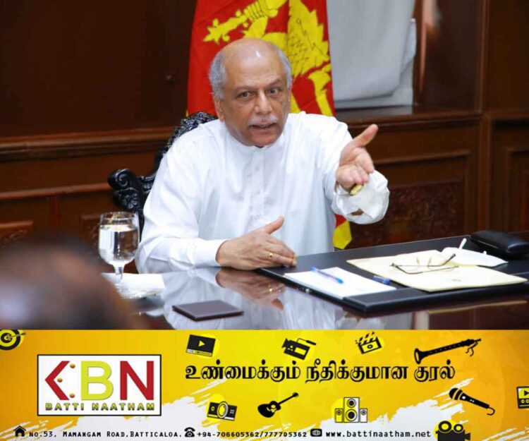 பாடசாலை படிப்பில் ஒரு வருடத்தை குறைக்க பிரதமர் தீர்மானம்!