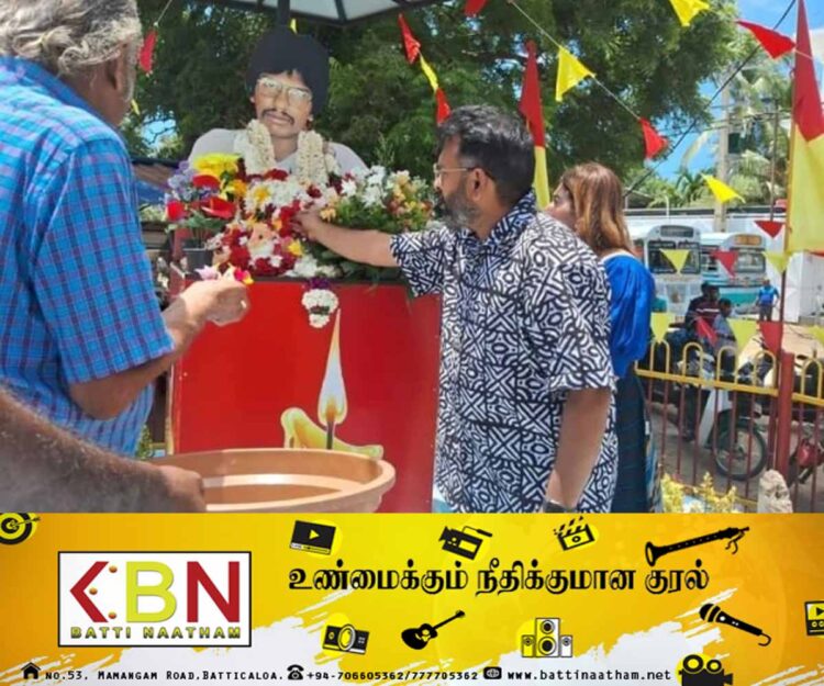 திலீபனுக்கு அஞ்சலி செலுத்திய இசையமைப்பாளர் சந்தோஷ் நாராயணன்!