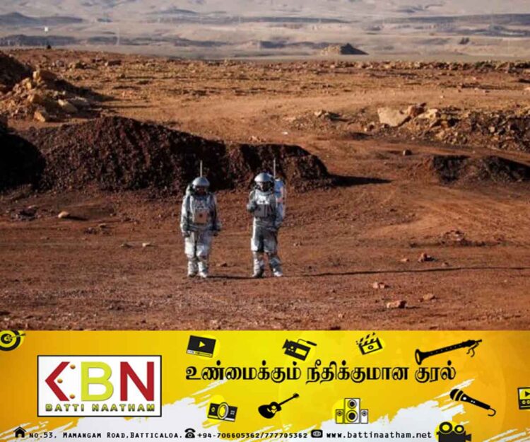 செவ்வாய் கிரகத்தில் வேற்றுகிரவாசிகள்; நாசா தொடர்பில் ஆராய்ச்சியாளர் பரபரப்பு தகவல்!