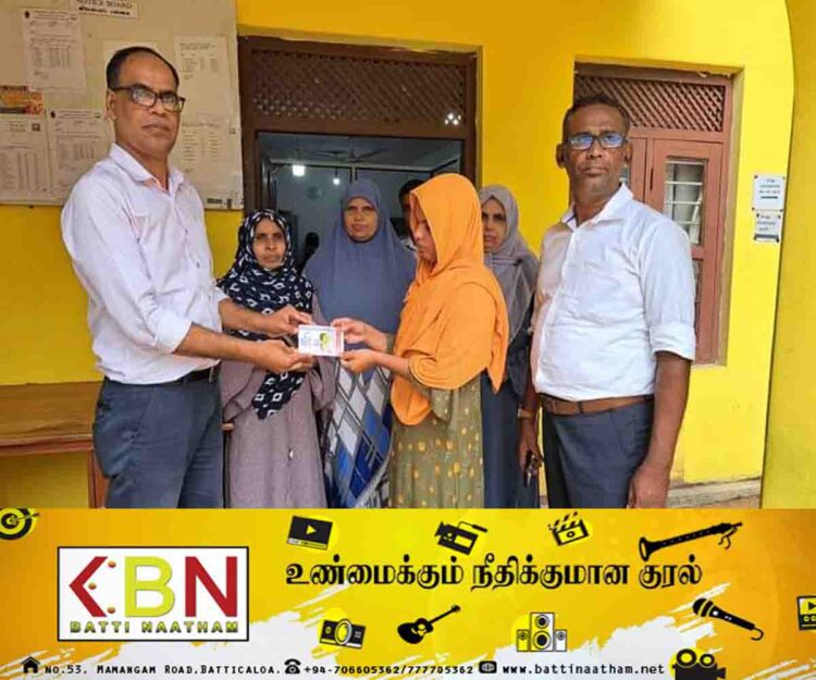 வறுமை ஒழிப்பு வாரத்தினை முன்னிட்டு இறக்காமம் சமூர்த்தி வங்கியின் வேலைத்திட்டம்!