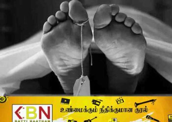 வீதி அருகில் கண்டெடுக்கப்பட்ட பெண்ணின் சடலம்!