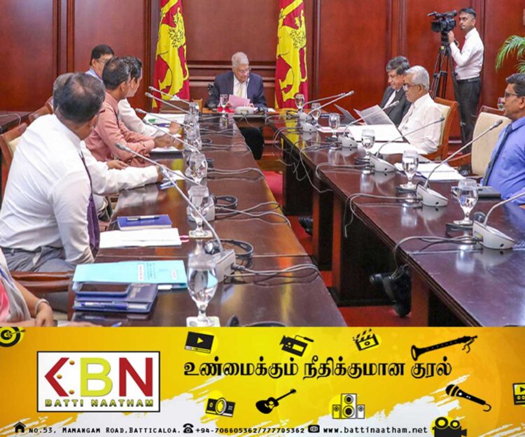 பல்கலைக்கழக விரிவுரையாளர்கள் சம்மேளனம் ஜனாதிபதியுடன் சந்திப்பு!