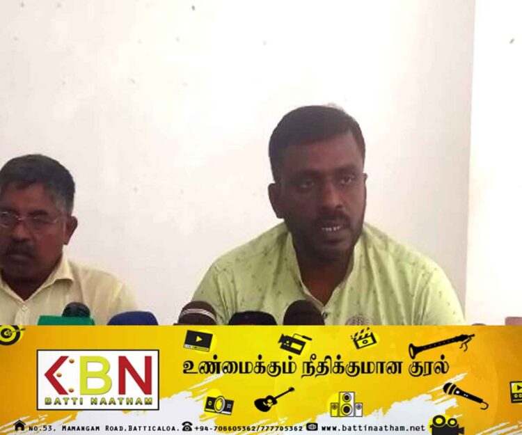 புதிய கடற்றொழில் சட்டத்தால் மீனவர்களுக்கு பாதிப்பு; தினேஷ் சுரஞ்சன் பெனாண்டோ குற்றச்சாட்டு!