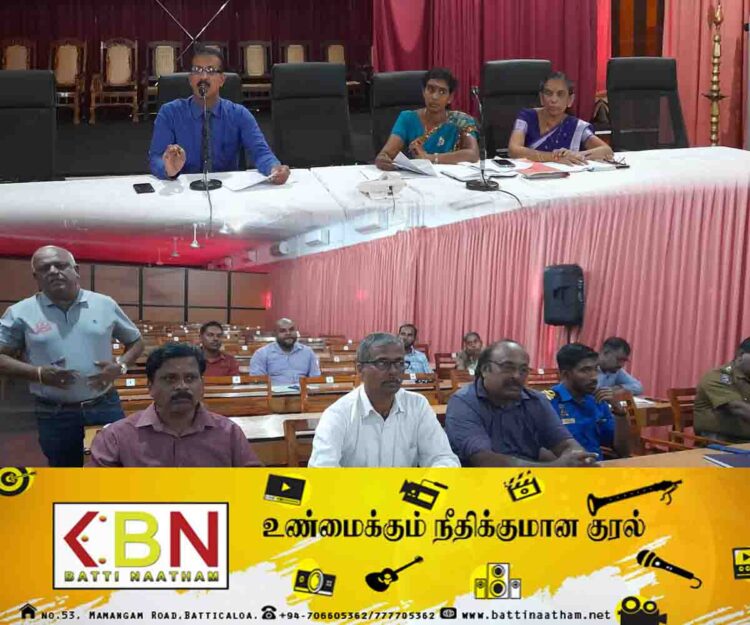 மண்முனை வடக்கில் அனர்த்த முன்னாயத்த நடவடிக்கைகள் குறித்து விஷேட கலந்துரையாடல்!