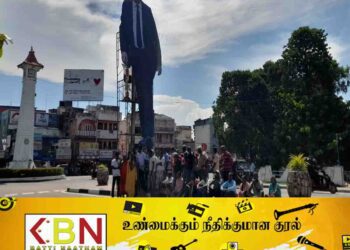 ” சாணக்கியன் இவ்விடத்திற்கு வரவேண்டும்! ” ; மட்டு காந்திபூங்காவிற்கு முன்பாக வீதியில் இறங்கிய பௌத்த பிக்குகளும் சிங்கள மக்களும்!