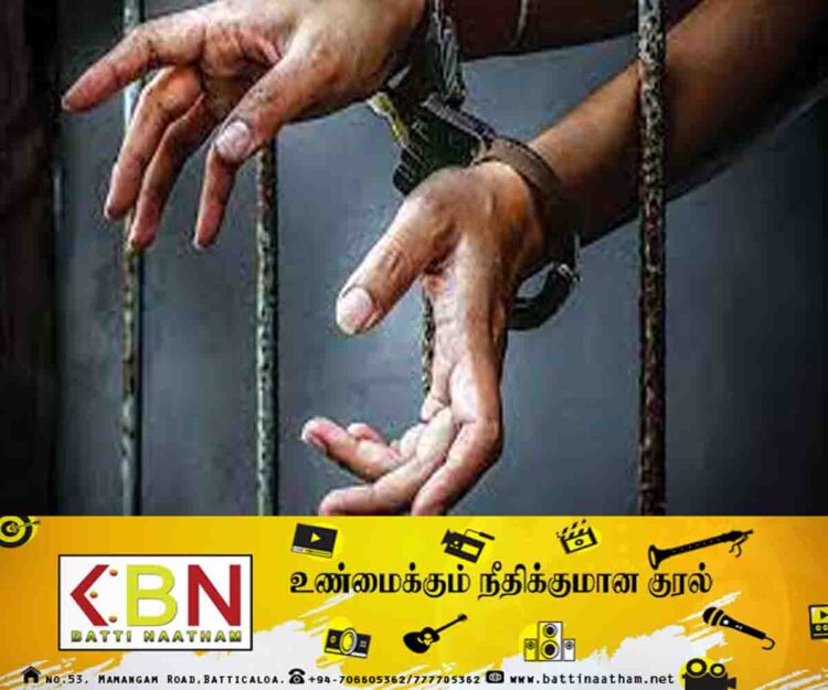 சிறையில் தடுத்து வைக்கப்பட்டிருந்த கைதி உயிரிழப்பு; பொலிஸார் மீது சித்திரவதை குற்றச்சாட்டு!