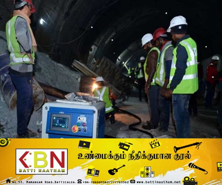 உத்தரகாண்ட் சுரங்கத்தில் விபத்து; ஒருவரின் பின் ஒருவராக மீட்கப்பட்டு வரும் பணியாளர்கள்!