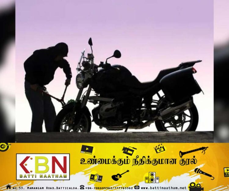 மோட்டார் சைக்கிளை திருடி பாகங்களாக விற்றவர் கைது!
