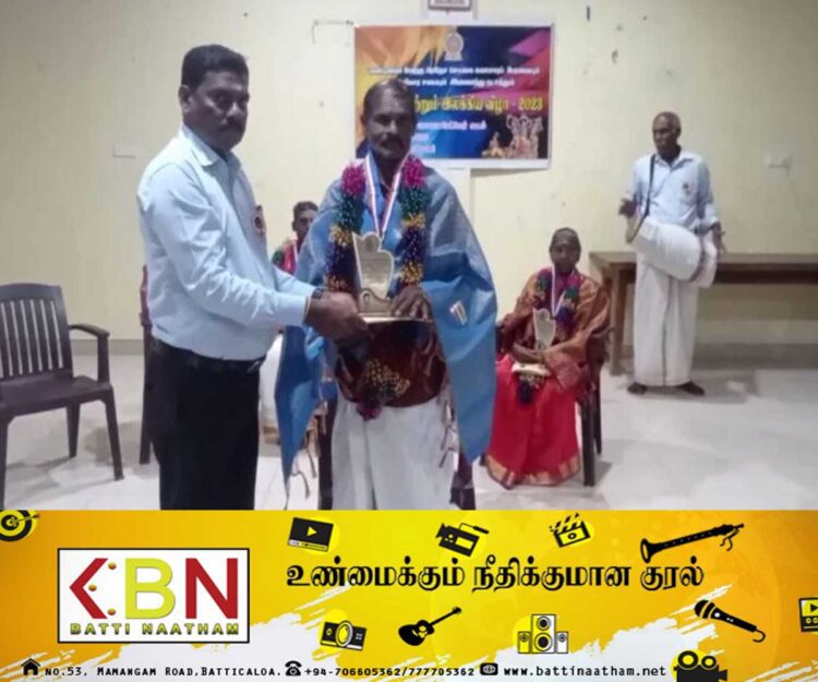 மட்டக்களப்பு மண்முனை மேற்கில் கலாசார விழா!