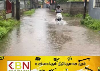மட்டக்களப்பில் தாழ்நிலங்கள் வெள்ளத்தில் மூழ்கின!