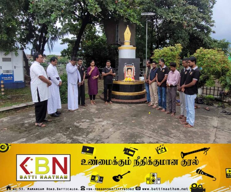 ஊடகவியலாளர் லசந்தவின் நினைவு தினமும் கவனயீர்ப்பு போராட்டமும் மட்டக்களப்பில் அனுஷ்டிப்பு!